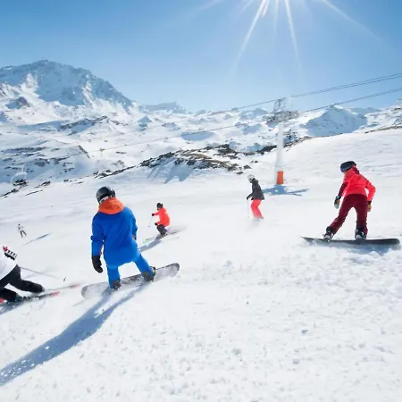 - Charming Ski-in Ski-out With Balcony For 4 Guests